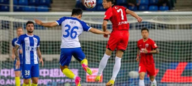 天津泰达主场击败深圳—主场保持不败士气昂扬的简单介绍