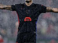 关于利物浦开场5分钟连进两球，C罗防线形同虚设！的信息