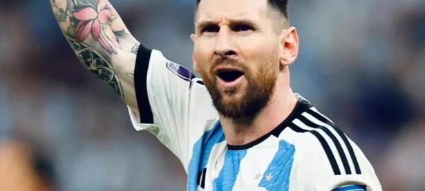  梅西回归赛场，势不可挡首场状态亮眼，FPX观众沸腾！